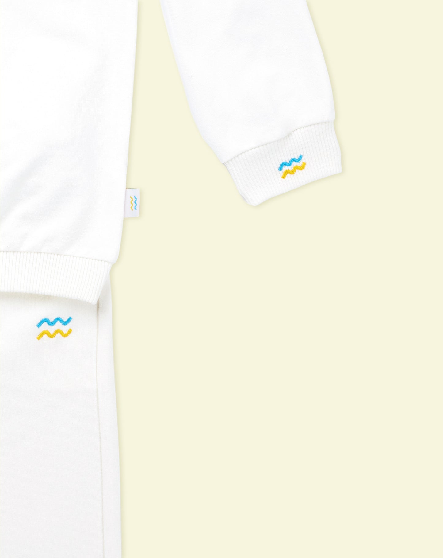 Zoddi™ Starborn Aquarius DreamChaser Hoddie & Joggers Bundle